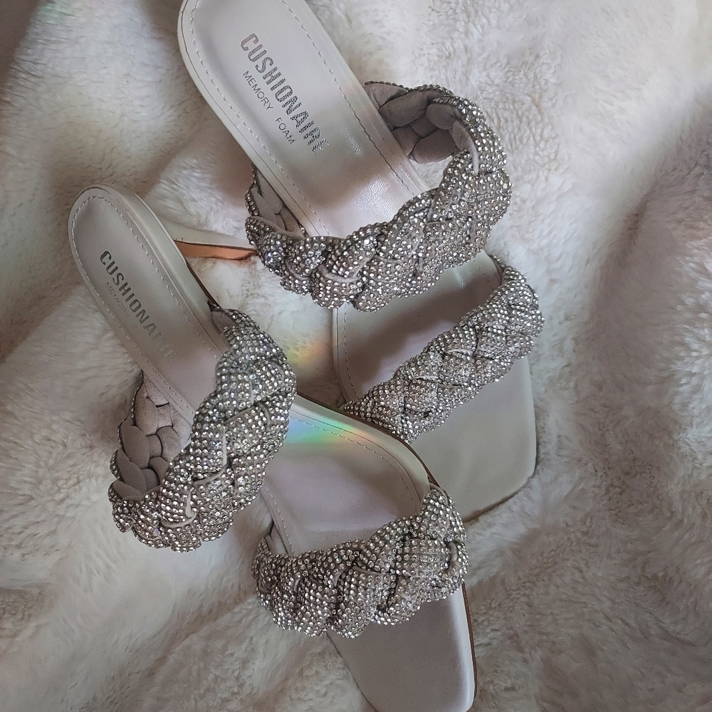 Gorgeous Heels - image 5